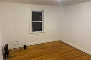 345 Mitchell Ave, Linden, NJ 07036 - Photo 5