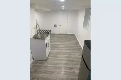 345 Mitchell Ave, Linden, NJ 07036 - Photo 23
