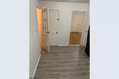 345 Mitchell Ave, Linden, NJ 07036 - Photo 31