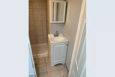 345 Mitchell Ave, Linden, NJ 07036 - Photo 25