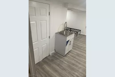 345 Mitchell Ave, Linden, NJ 07036 - Photo 19