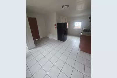 345 Mitchell Ave, Linden, NJ 07036 - Photo 17