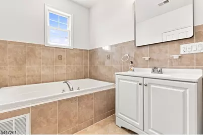 97 Astor St, Newark, NJ 07114 - Photo 25