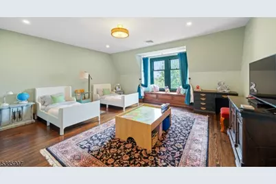 30 N Mountain Ave, Montclair, NJ 07042 - Photo 35