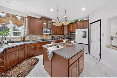 3 Surrey Way, Alexandria Township, NJ 08867 - Photo 5