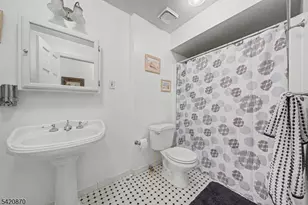 135 W Mountain Rd, Sparta Township, NJ 07871 - Photo 31