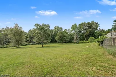 135 W Mountain Rd, Sparta Township, NJ 07871 - Photo 37