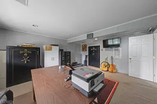 135 W Mountain Rd, Sparta Township, NJ 07871 - Photo 29