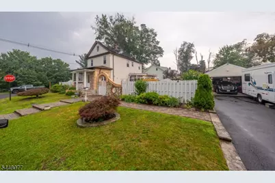 102 Runyon Ave, Middlesex, NJ 08846 - Photo 1