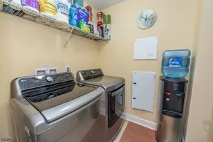 2 Station Sq, Union Township, NJ 07083 - Photo 19