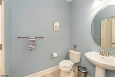2 Station Sq #2, Union Township, NJ 07083 - Photo 13