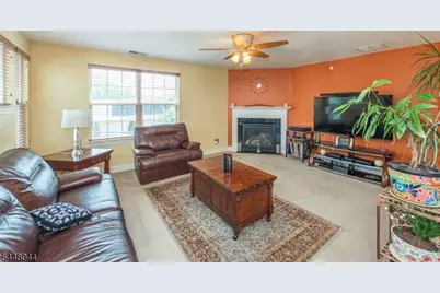 2 Station Sq #2, Union Township, NJ 07083 - Photo 15