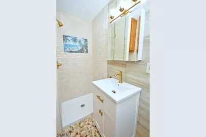 765 W 7th St, Plainfield City, NJ 07060 - Photo 13