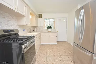 765 W 7th St, Plainfield City, NJ 07060 - Photo 3