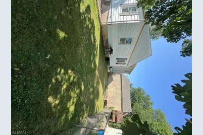 30 Brinkerhoff St, Ridgefield, NJ 07660 - Photo 11