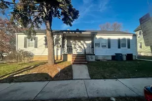 30 Brinkerhoff St, Ridgefield, NJ 07660 - Photo 1