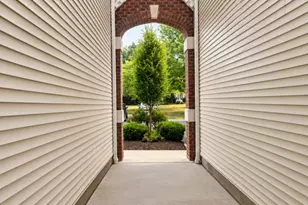 810 Firethorn Dr, Union Township, NJ 07083 - Photo 21