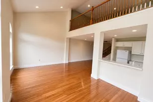 810 Firethorn Dr, Union Township, NJ 07083 - Photo 7