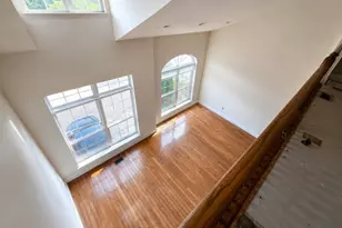 810 Firethorn Dr, Union Township, NJ 07083 - Photo 11