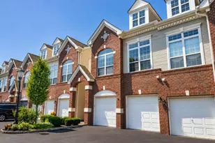 810 Firethorn Dr, Union Township, NJ 07083 - Photo 3