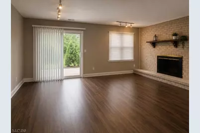 5006 N Oaks Blvd, North Brunswick Township, NJ 08902 - Photo 13