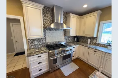 21 Round Top Rd, Warren Township, NJ 07059 - Photo 43