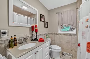 5 Lawrence Dr, Vernon, NJ 07422 - Photo 15