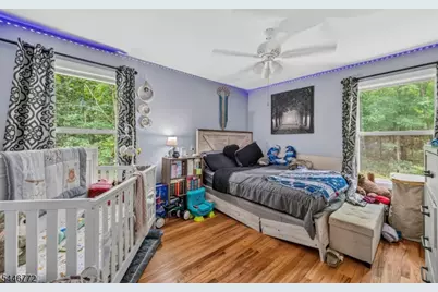 5 Lawrence Dr, Vernon, NJ 07422 - Photo 17