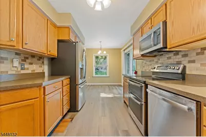 313 Brown Trl, Hopatcong, NJ 07843 - Photo 3