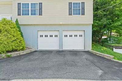 313 Brown Trl, Hopatcong, NJ 07843 - Photo 23