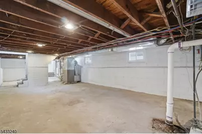 306 Smith St, Newark, NJ 07106 - Photo 31