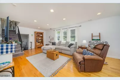 69 Woodland Rd, New Providence, NJ 07974 - Photo 13