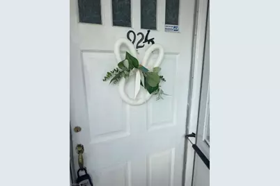 92 Aberdeen Ct, Haledon, NJ 07508 - Photo 1