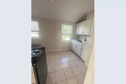 92 Aberdeen Ct, Haledon, NJ 07508 - Photo 5