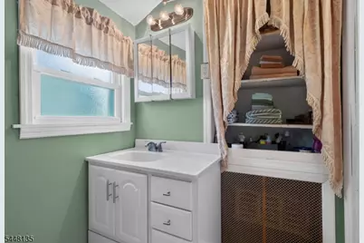 19 Ashwood Ter, West Orange Township, NJ 07052 - Photo 23