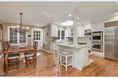 567 Lawrence Ave, Westfield, NJ 07090 - Photo 3