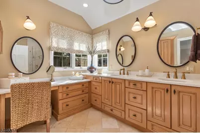 567 Lawrence Ave, Westfield, NJ 07090 - Photo 27