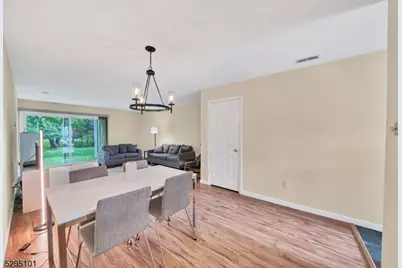 115 Wycombe Pl, Franklin Township, NJ 08873 - Photo 9