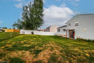 5 Thelma Ct, Woodbridge Township, NJ 07067 - Photo 23