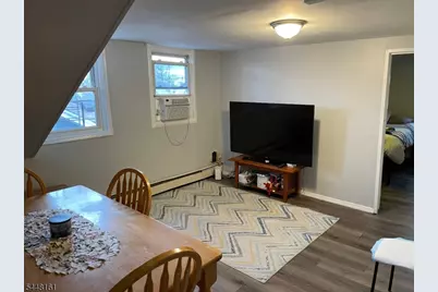 318 E 1st Ave #3, Roselle, NJ 07203 - Photo 1