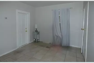 309 Washington St, Perth Amboy, NJ 08861 - Photo 7