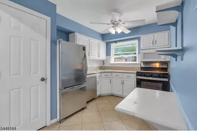 527 Andria Ave #223, Hillsborough Township, NJ 08844 - Photo 7