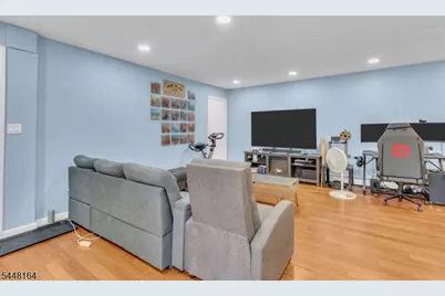 527 Andria Ave #223, Hillsborough Township, NJ 08844 - Photo 3