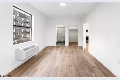 25 Freeway Dr #505, East Orange, NJ 07018 - Photo 13