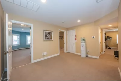 305 W Main St, Boonton Town, NJ 07005 - Photo 9