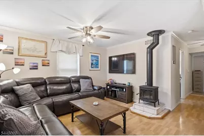 110 Maxim Dr, Hopatcong, NJ 07843 - Photo 37