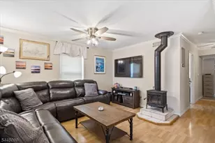 110 Maxim Dr, Hopatcong, NJ 07843 - Photo 37