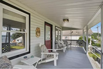 110 Maxim Dr, Hopatcong, NJ 07843 - Photo 29