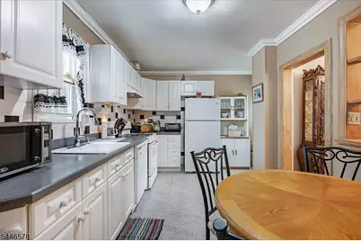 24 Harvard St, Nutley, NJ 07110 - Photo 9