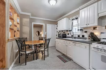 24 Harvard St, Nutley, NJ 07110 - Photo 11